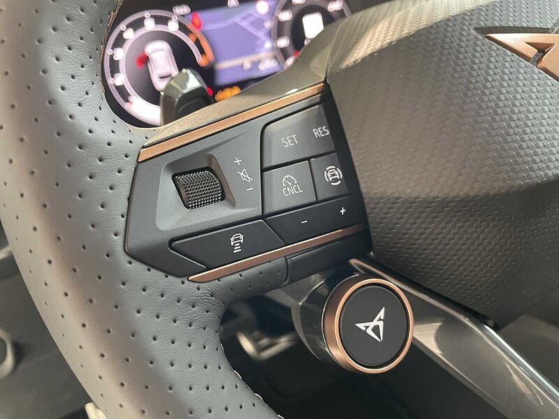 CUPRA LEON SPORTSTOURER 1.5 eTSI AHK+ACC+RFK+PDC+LED+