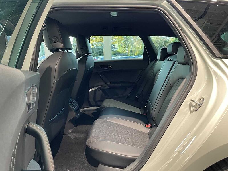 CUPRA LEON SPORTSTOURER 1.5 eTSI AHK+ACC+RFK+PDC+LED+