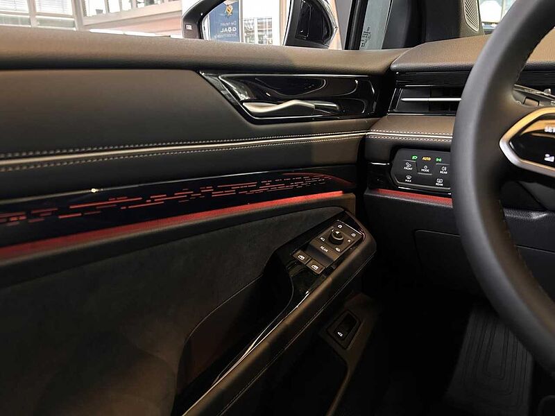 Volkswagen ID.7 Tourer Pro 210 kW (286 PS) 77 kWh 1-Gang-AT