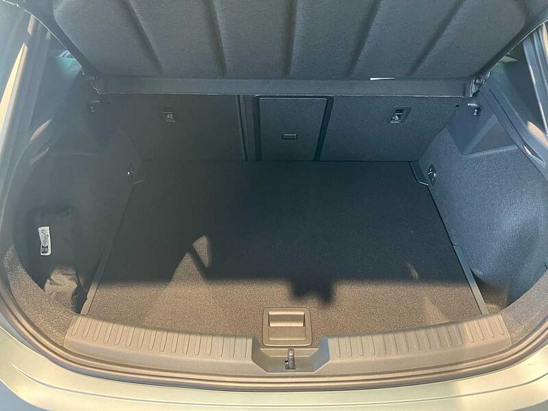 CUPRA LEON VZ 2.0 TSI ACC+PANO+RFK+NAVI+LED+PDC+SHZ+