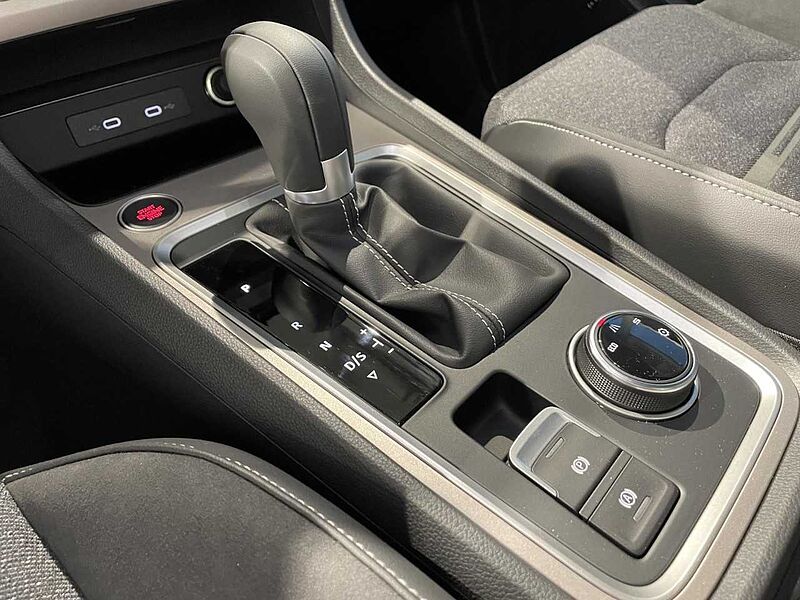 SEAT ATECA XPERIENCE 1.5 TSI PANO+BEATS+AHK+NAVI+RFK+