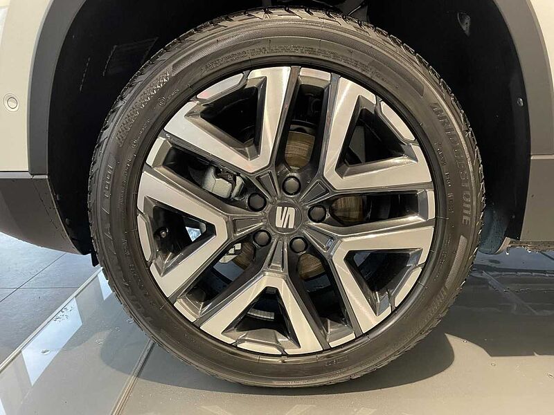 SEAT ATECA XPERIENCE 1.5 TSI PANO+BEATS+AHK+NAVI+RFK+