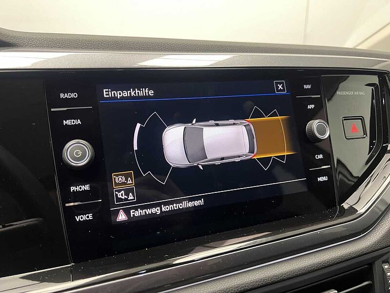 Volkswagen Polo 1.0 TSI DSG Style Klima Einparkhilfe