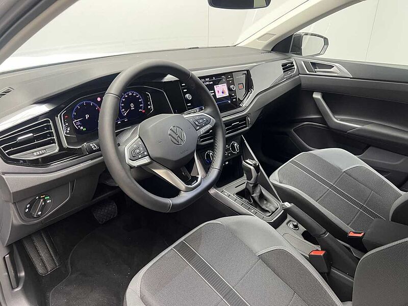 Volkswagen Polo 1.0 TSI DSG Style Klima Einparkhilfe