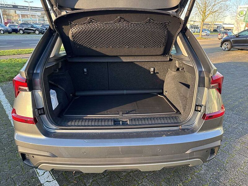 SKODA Kamiq 1.5 TSI Selection *Navi *LED Scheinwerfer