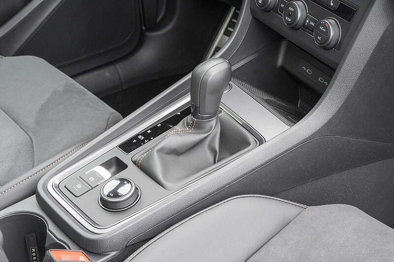 CUPRA Ateca VZ 2.0 TSI DSG 4drive AHK+Pano+Beats+eKlappe