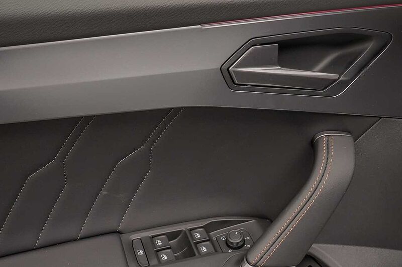 CUPRA Formentor 1.5 TSI DSG+Navi+eKlappe+ESitze+FAL