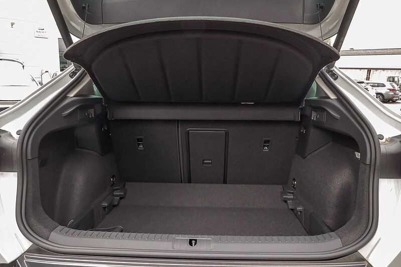 CUPRA Formentor 1.5 TSI DSG+Navi+eKlappe+ESitze+FAL