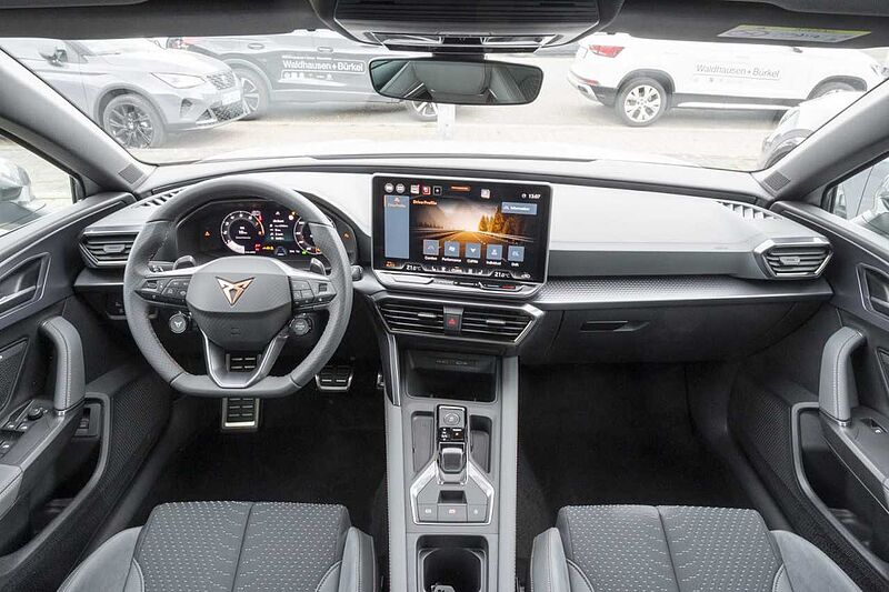 CUPRA Leon Sportstourer VZ Extreme 2.0 TSI DSG 4-Drive+AHK+Pano