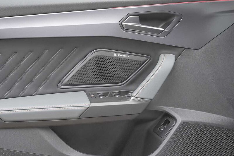 CUPRA Leon Sportstourer VZ Extreme 2.0 TSI DSG 4-Drive+AHK+Pano