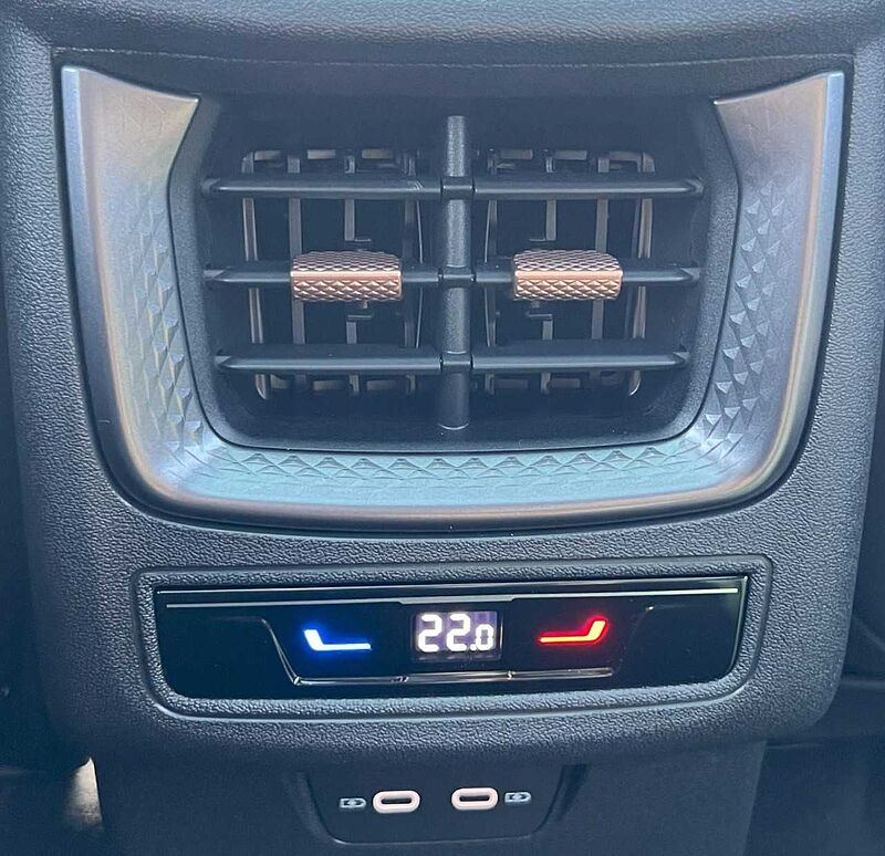 CUPRA TERRAMAR VZ 2.0 TSI 4DRIVE ACC+SENNH. SOUND+PANO+