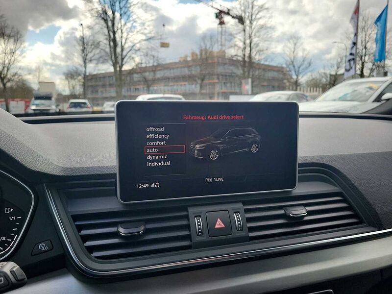 Audi Q5 50 TFSI e quattro sport S-LINE*MATRIX*AHK*ACC