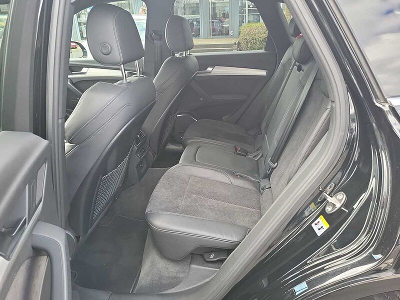 Audi Q5 50 TFSI e quattro sport S-LINE*MATRIX*AHK*ACC