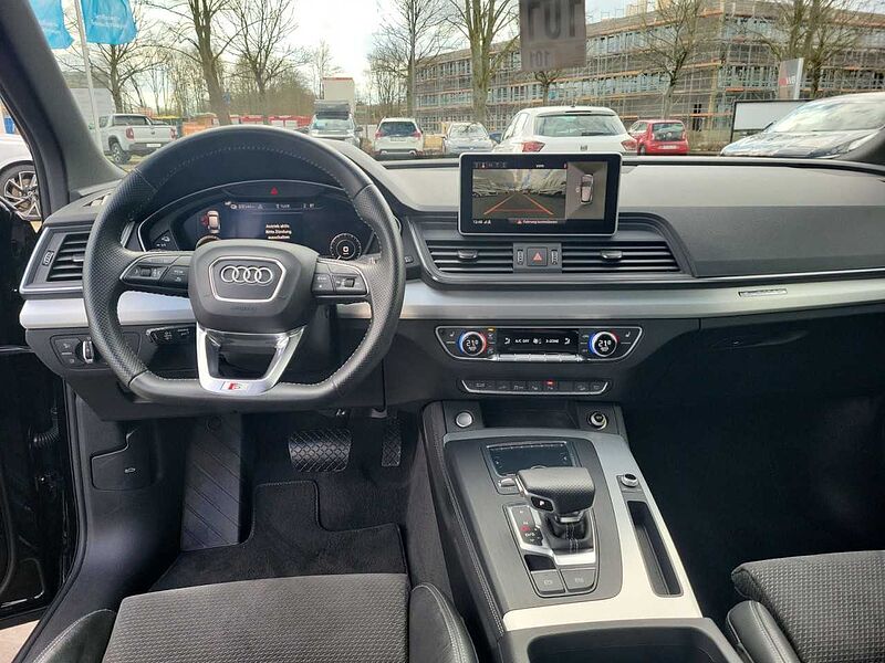 Audi Q5 50 TFSI e quattro sport S-LINE*MATRIX*AHK*ACC