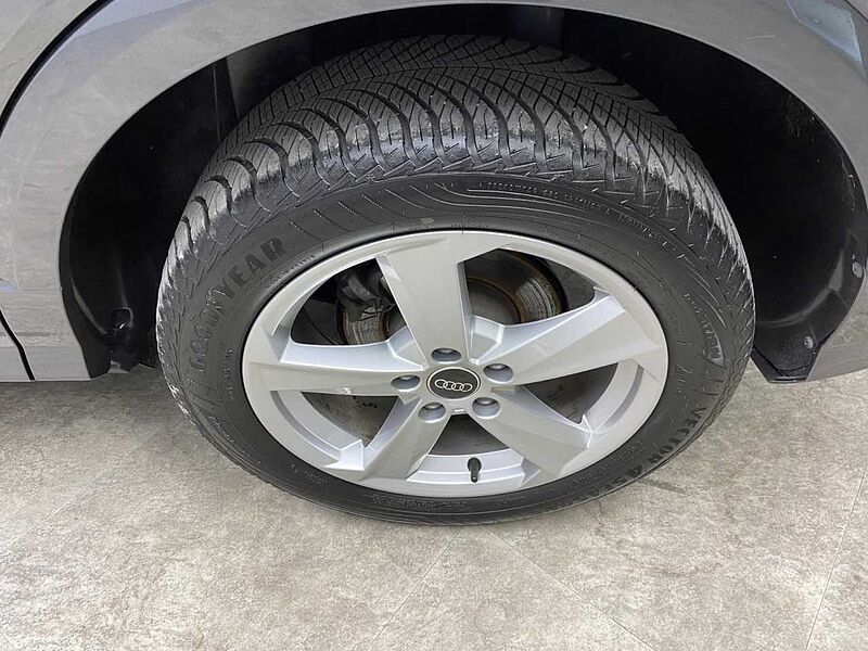 Audi Q2 35 TFSI S line S-tronic Klima Navi