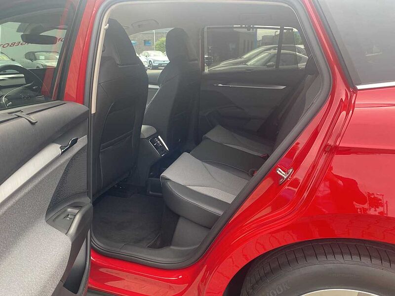 SKODA Enyaq iV 60 Loft *AHK *R. KAM Klima Navi