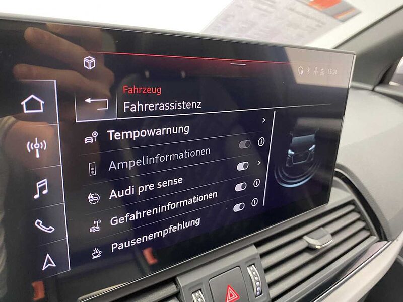 Audi Q5 40 TDI quattro S line AHK + Pano Klima Navi