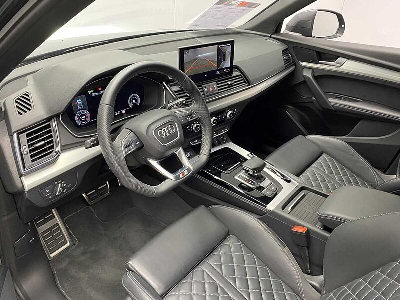 Audi Q5 40 TDI quattro S line AHK + Pano Klima Navi