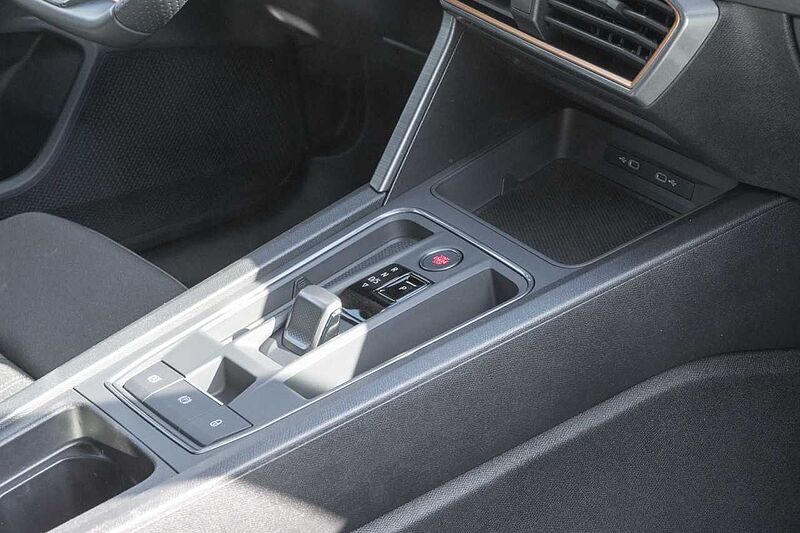 SEAT Leon Style Edition DSG 2.0 TDI+LED+Navi+virt. Cockpit+Kessey