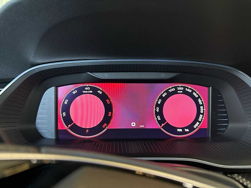 SKODA Octavia Combi 2.0 TDI Sportline*elektr Sitze*AHK