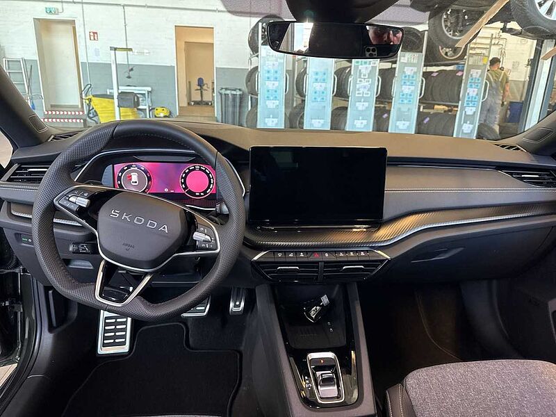 SKODA Octavia Combi 2.0 TDI Sportline*elektr Sitze*AHK