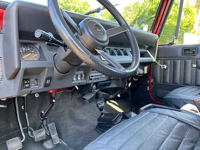 Jeep Jeep Wrangler High Output Laredo Supertop Black ANDERE