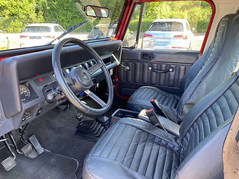 Jeep Jeep Wrangler High Output Laredo Supertop Black ANDERE