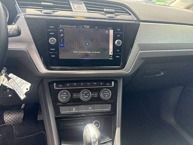Volkswagen Touran 2.0 TDI DSG Comfortline*ACC*GRA*RFK*AHK*