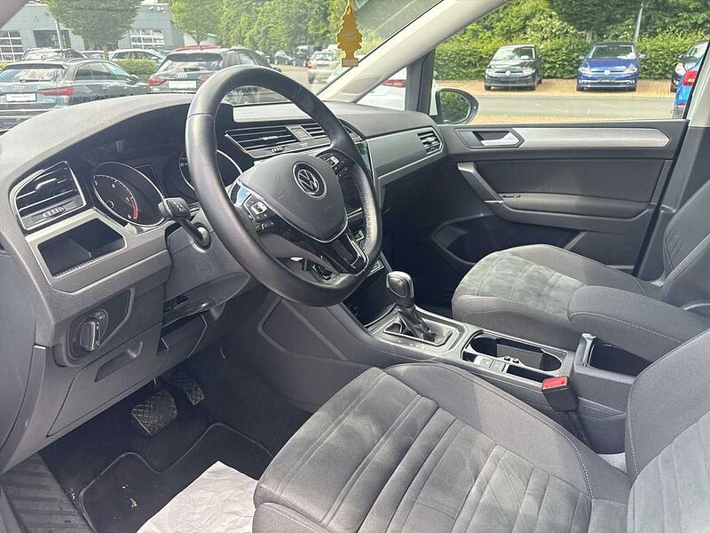 Volkswagen Touran 2.0 TDI DSG Comfortline*ACC*GRA*RFK*AHK*