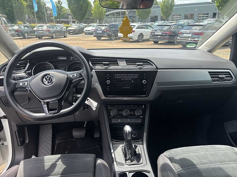 Volkswagen Touran 2.0 TDI DSG Comfortline*ACC*GRA*RFK*AHK*