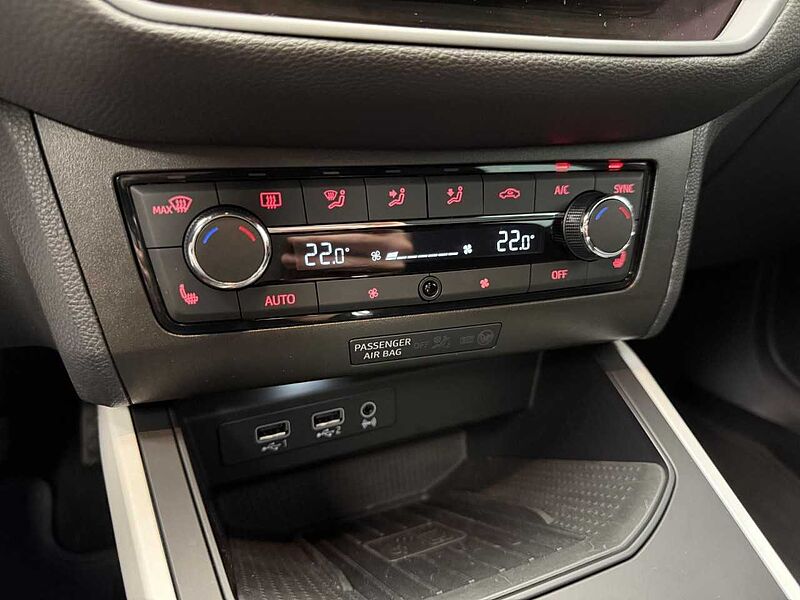 SEAT Arona 1.6 TDI DSG Xcellence Klima Navi