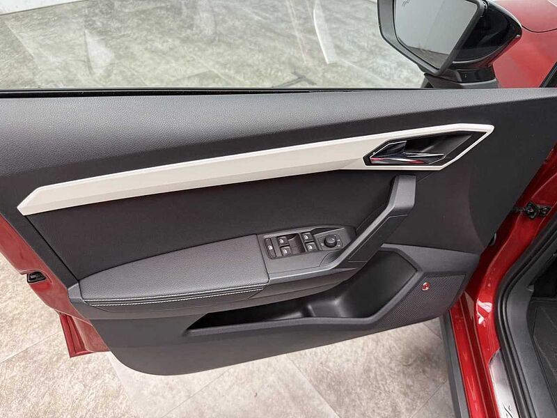 SEAT Arona 1.6 TDI DSG Xcellence Klima Navi