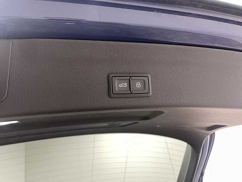 Audi A6 Avant 55 TFSIe quattro S line Klima Navi