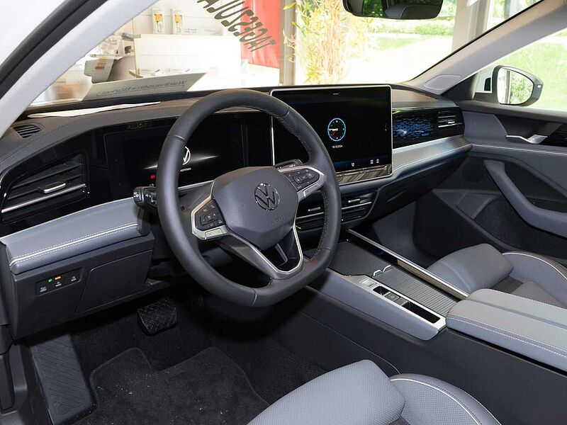 Volkswagen Passat Variant 2.0 TDI DSG Elegance+AHK REDUZIERT