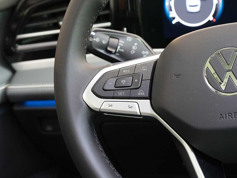 Volkswagen Passat Variant 2.0 TDI DSG Elegance+AHK REDUZIERT