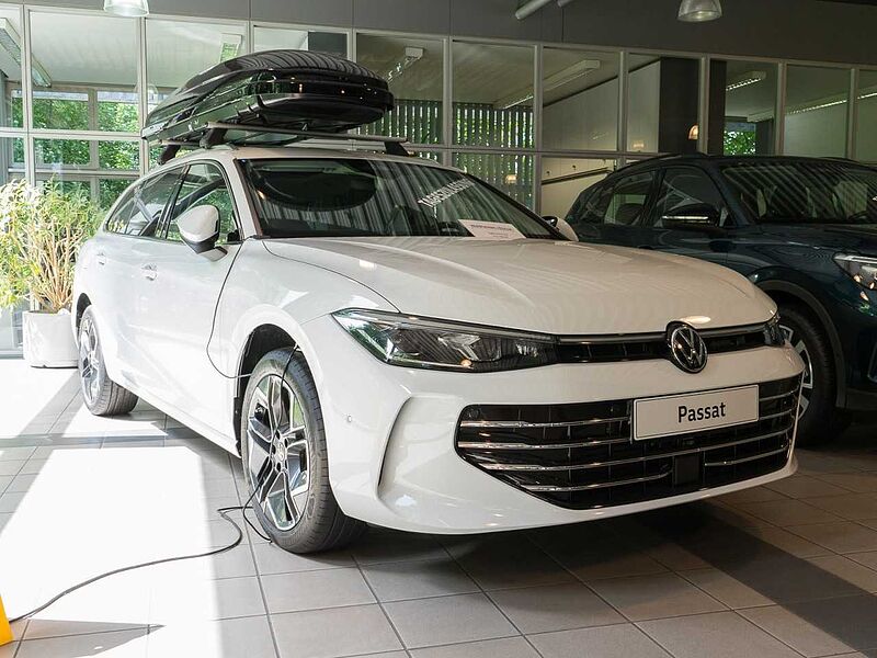 Volkswagen Passat Variant 2.0 TDI DSG Elegance+AHK REDUZIERT