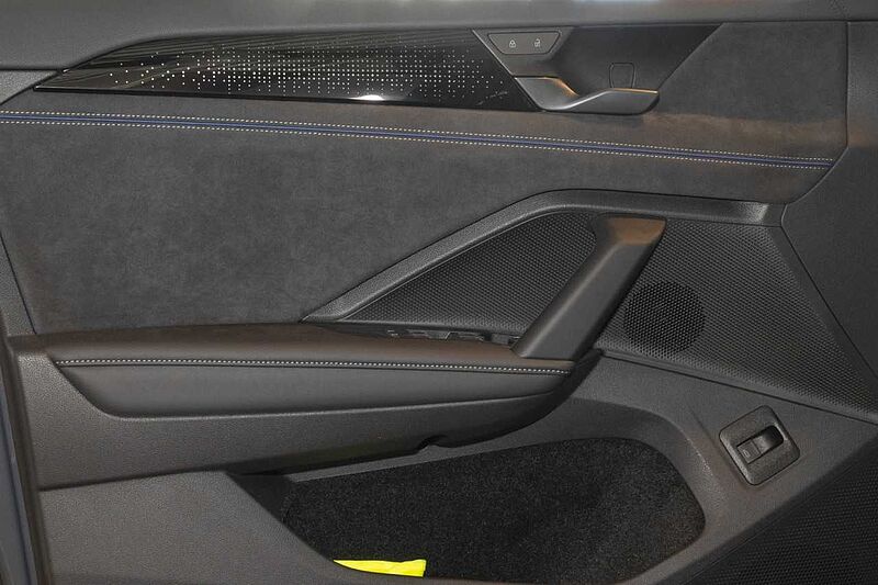 Volkswagen Tayron R-Line 2,0 l TDI SCR 4MOTION 142 kW (193 PS) 7-Gang-Doppelkupplungsgetrie