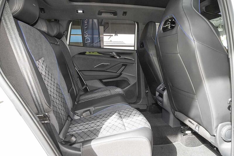 Volkswagen Tayron R-Line 2,0 l TSI OPF 4MOTION 195 kW (265 PS) 7-Gang-Doppelkupplungsgetrie