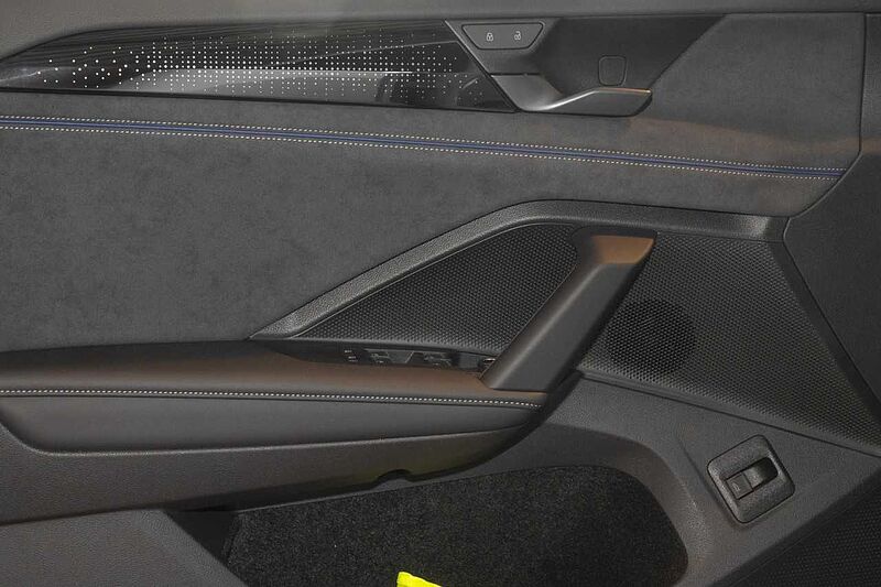 Volkswagen Tayron R-Line 2,0 l TSI OPF 4MOTION 195 kW (265 PS) 7-Gang-Doppelkupplungsgetrie