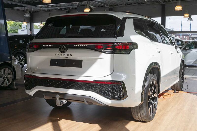 Volkswagen Tayron R-Line 2,0 l TSI OPF 4MOTION 195 kW (265 PS) 7-Gang-Doppelkupplungsgetrie