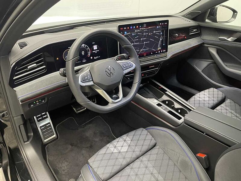 Volkswagen Passat Variant 1.5 TSI DSG eHybrid R-Line Klima