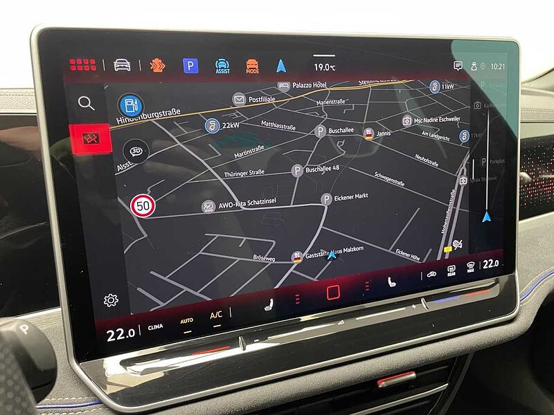 Volkswagen Passat Variant 1.5 TSI DSG eHybrid R-Line Klima