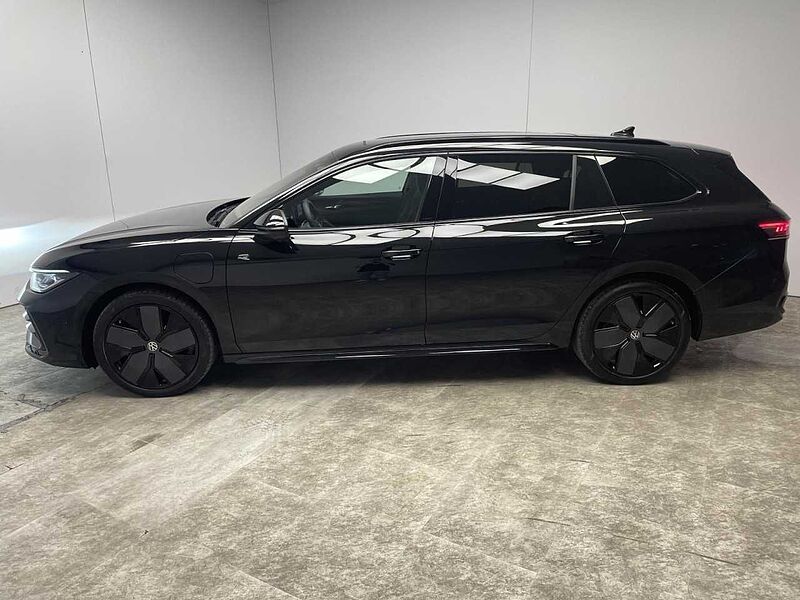 Volkswagen Passat Variant 1.5 TSI DSG eHybrid R-Line Klima