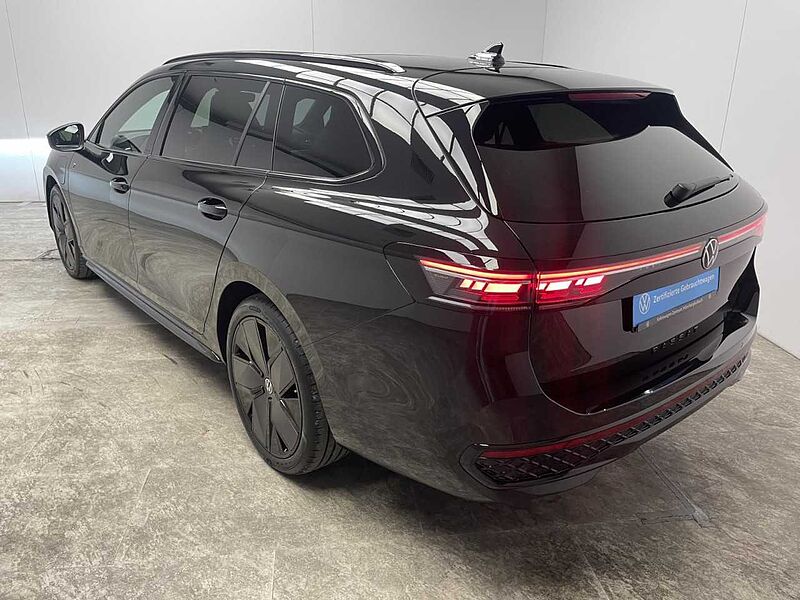 Volkswagen Passat Variant 1.5 TSI DSG eHybrid R-Line Klima