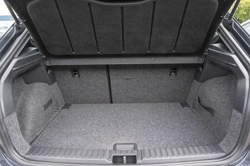 SEAT Ibiza BEATS DSG 1.0TSI+LED+Navi+Kamera Klima