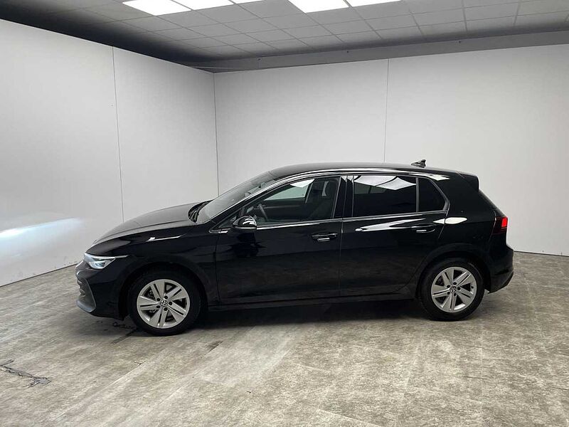 Volkswagen Golf VIII 1.5 TSI Life Klima Navi Einparkhilfe