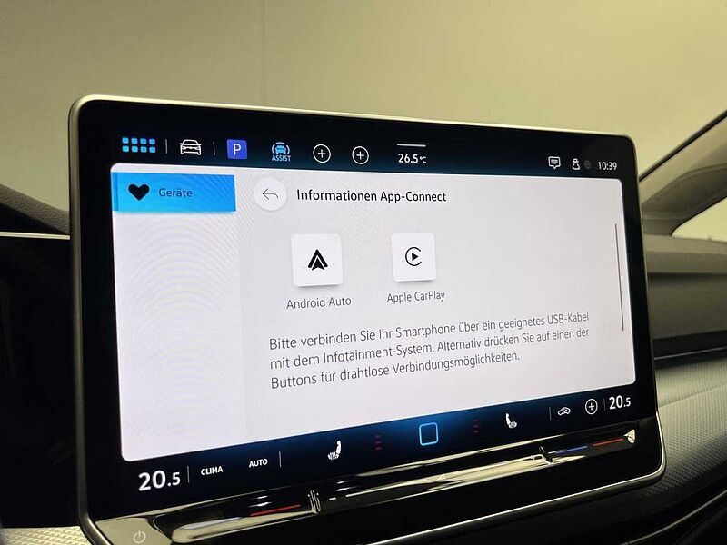 Volkswagen Golf VIII 2.0 TDI DSG Goal Klima Navi