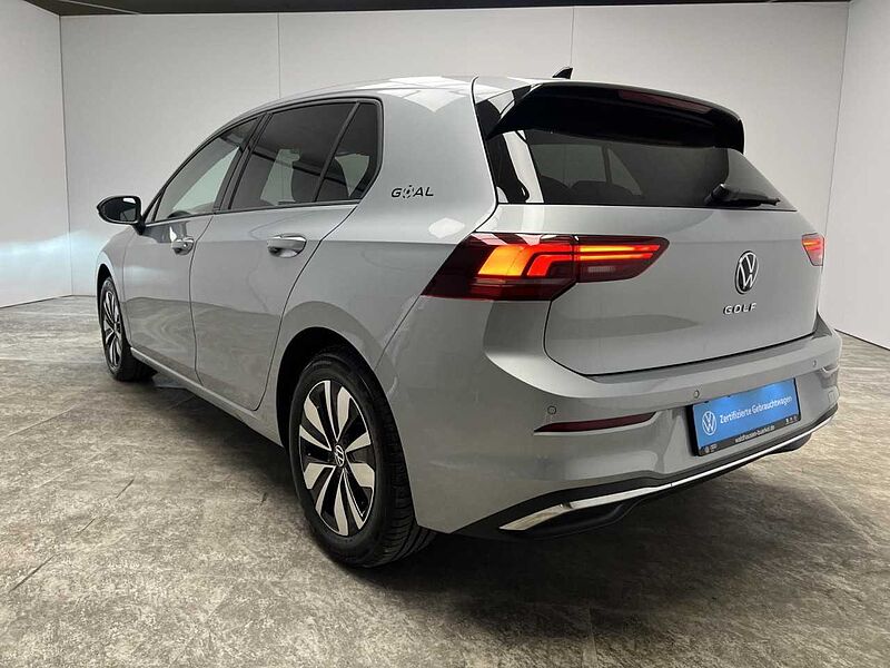 Volkswagen Golf VIII 2.0 TDI DSG Goal Klima Navi