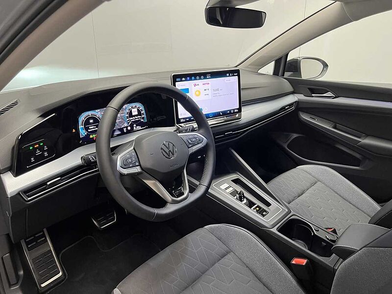 Volkswagen Golf VIII 2.0 TDI DSG Goal Klima Navi