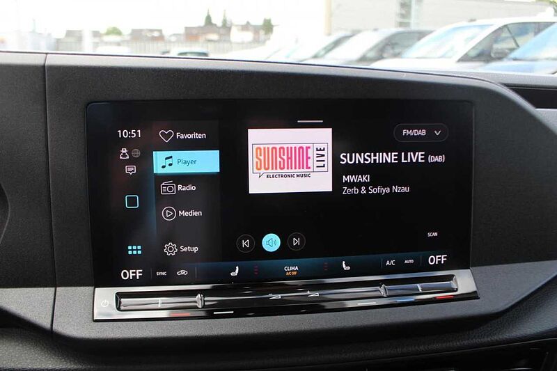 Volkswagen CADDY LIFE 2.0 TDI / AHK / CLIMATRONIC / DC / ALU